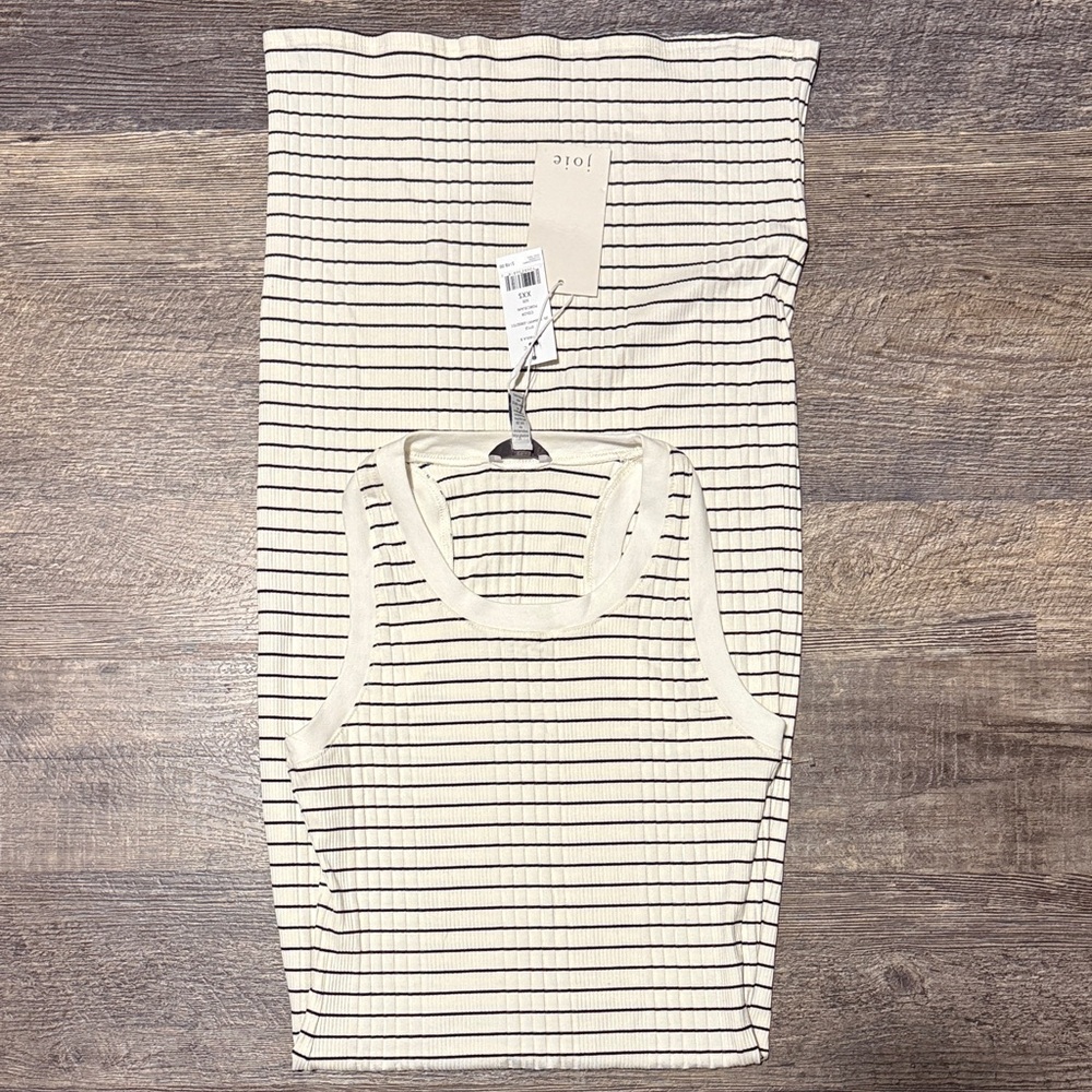 Striped Sleeveless maxi dress